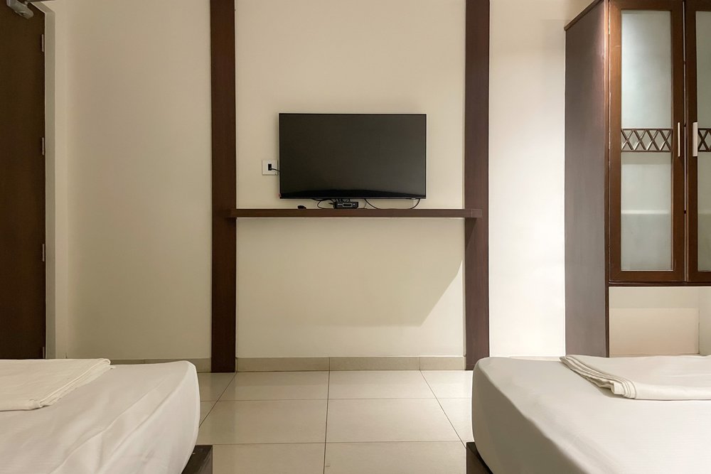 Business Class Twin Room